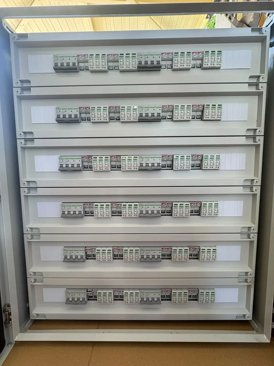 Electrical protection and distribution equipment for a commercial battery storage system