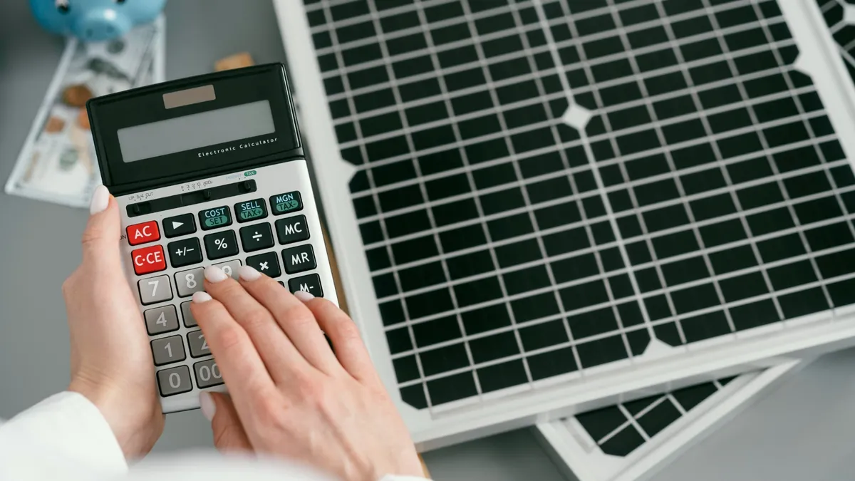 Solar project cost calculation for commercial finance and PPA assessment